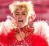 Miley Cyrus brings Bangerz tour to Oz