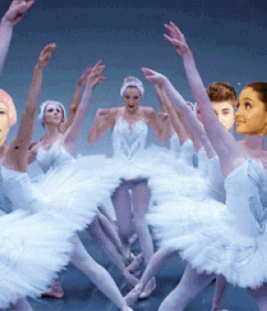 Chart News: #1 Taylor Tops iTunes “Out Of The Woods”