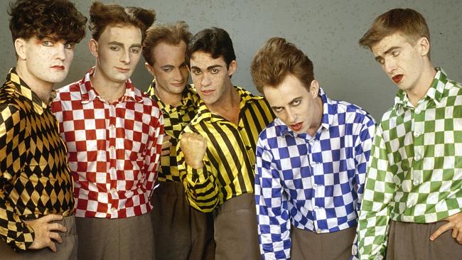 Split Enz.