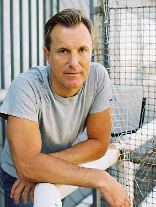 Singer James Reyne 