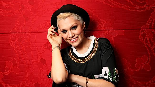 Singer Jessie J: officially straight.