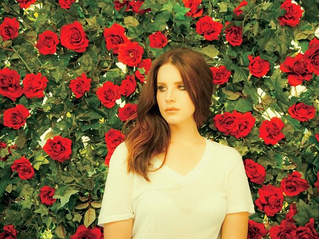 ‘I wish I was dead’ ... Lana Del Rey envisions joining her gone-too-soon heroes Kurt Coba