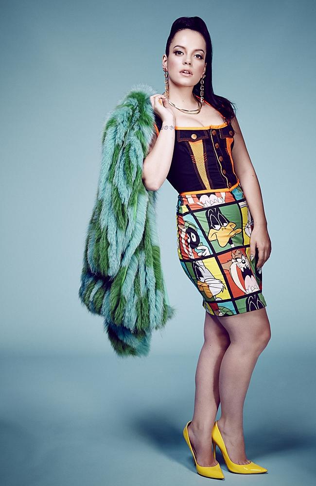 Hello dolly ... Lily Allen and her family are obsessed with Dolly Parton. Picture: Suppli