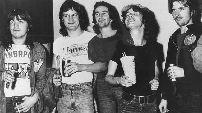 AC/DC in 1976 ... Malcolm Young, Mark Evans, Bon Scott, Angus Young and Phil Rudd.
