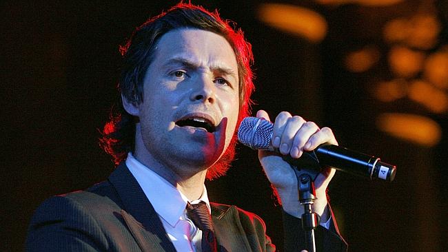 American Idol finalist Michael Johns performs at a dinner in New York in 2008. Picture: S