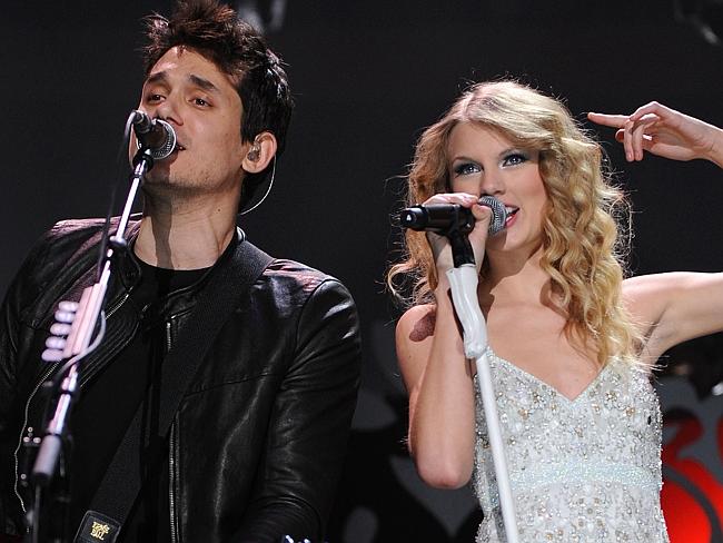 Dear John ... John Mayer and Taylor Swift were an item back in 2009. Picture: Getty