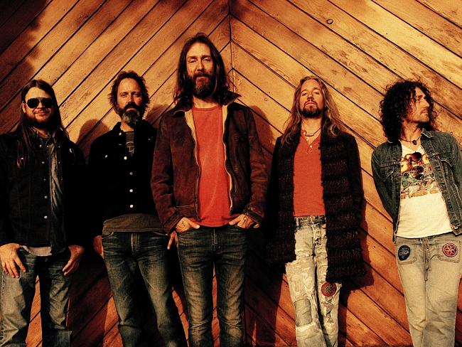 Just say no ... Chris Robinson Brotherhood refuse to join the corporate rock ranks prefer