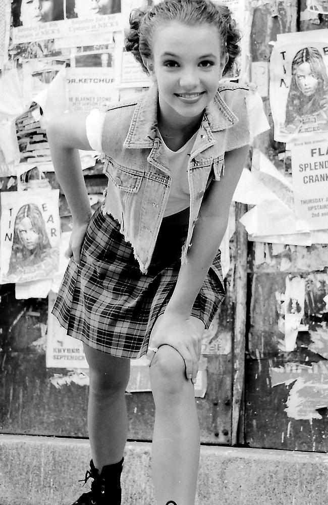 A 13 year old Britney Spears poses in a previously unseen 1995 Philadelphia photo shoot b