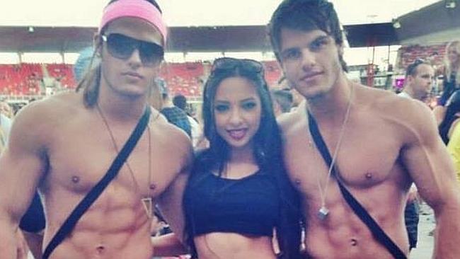 Full disclosure: this picture was taken at Stereosonic, the OTHER festival where shirts a