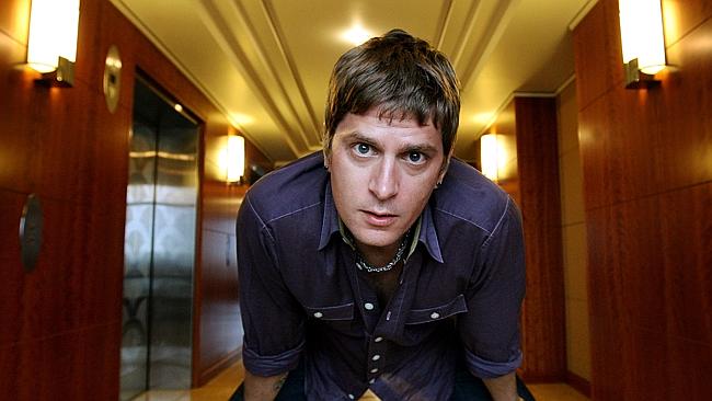 On the eve of Matchbox Twenty’s 20th anniversary, Rob Thomas has put the band on hold to 